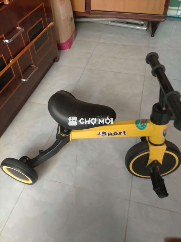 Cần bán xe cho bé