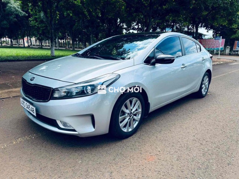 Kia Cerato 2017 1.6 MT - 50 km
