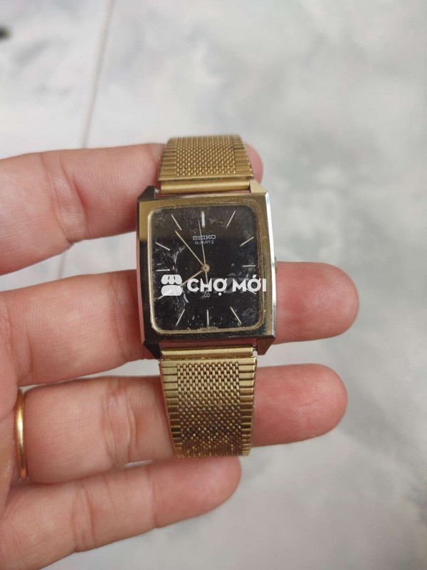 Tank đá Seiko