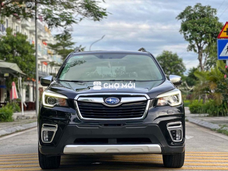 Subaru Forester 2.0i-S sản xuất 2019 cực mới