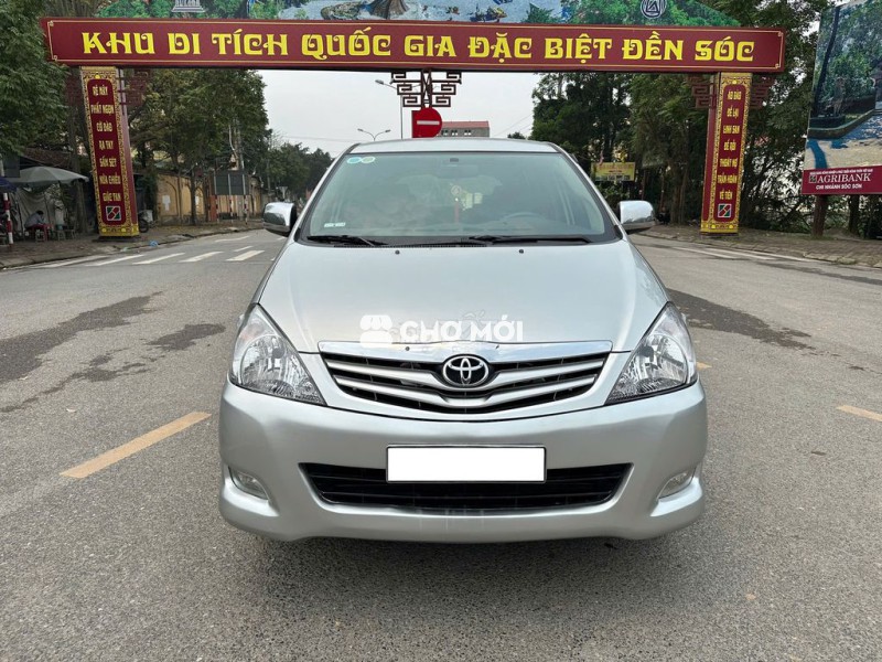 Toyota INNOVA 2.0G cuối 2010, số tay 1 chủ. K Lỗi