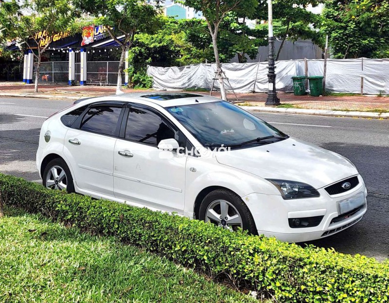 Focus 2006 Số tự động phù hợp ace lái mới