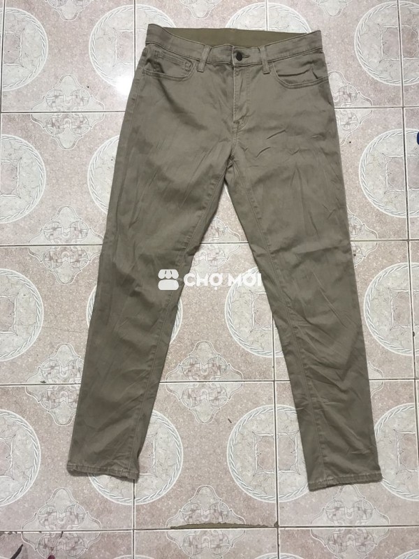 Thanh lý quần uniqlo size m(size 30-32)