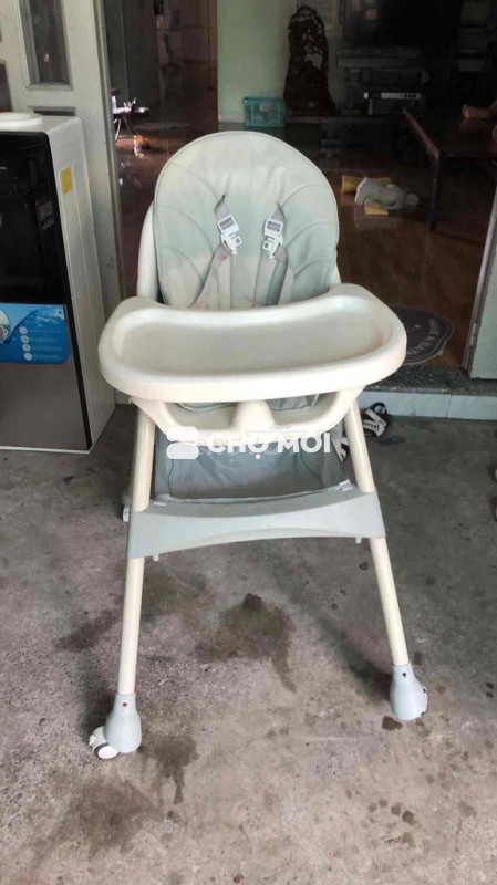 Ghế ăn dặm cho bé yêu