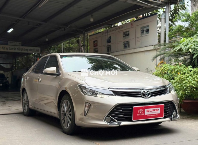 Camry 2018 2.5Q Ghế Da Bò - Giá Giảm