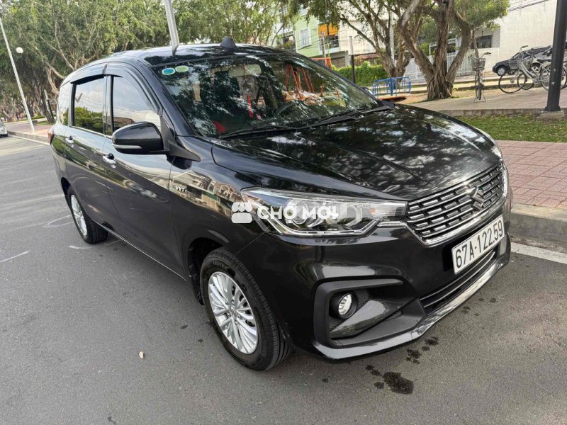 Suzuki Ertiga 2019 GLX 4AT - 75000 km