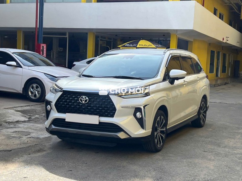 Toyota Veloz Cross 2022 CVT Top