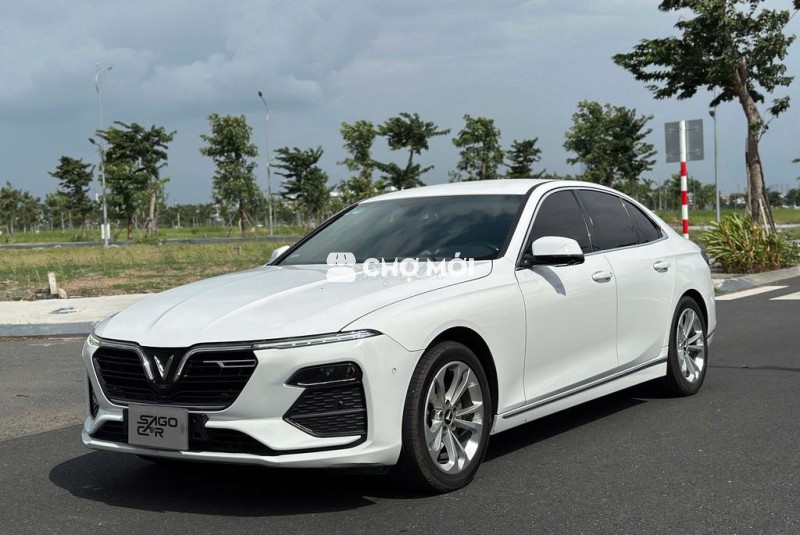 VinFast Lux A2.0 2020 Plus 2.0 AT - 30000 km