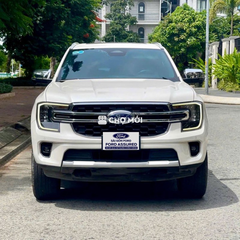 Ford Everest Titan 2022
