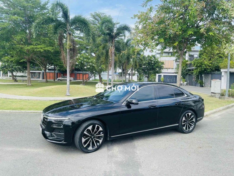 VinFast Lux A2.0 2019 Premium 2.0 AT - 90000 km