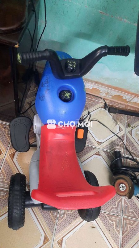 Xe máy điện trẻ em ba bánh nhựa