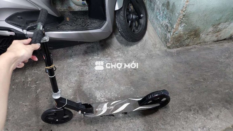 Xe scooter cho bé từ 4 tới 10 tuổi