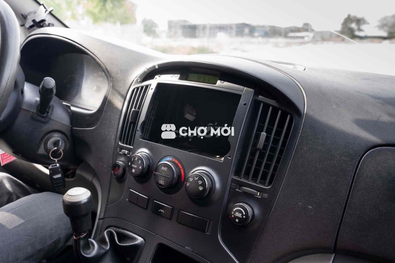 Hyundai Grand Starex 2008 - xe đẹp không lổi nhỏ