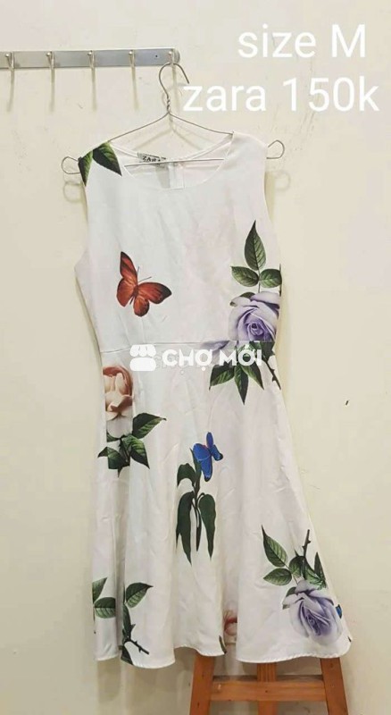 Thanh lý đầm đi chơi