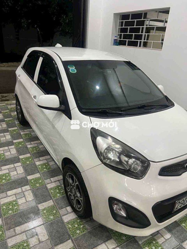 Kia 2015 Van 1.0 AT - 123000 km