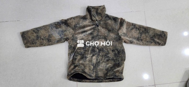 Áo khoác lông hàng hiệu của Pháp