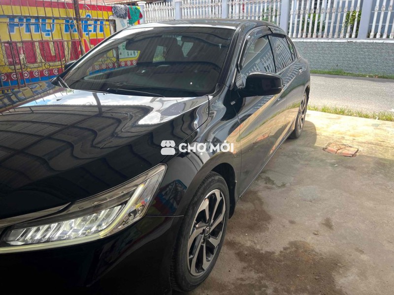 Honda Accord 2018 2.4 AT