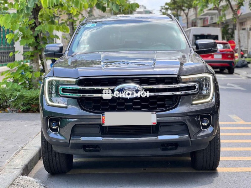 Ford Everest Ambient 2022 Gía tốt tại hãng