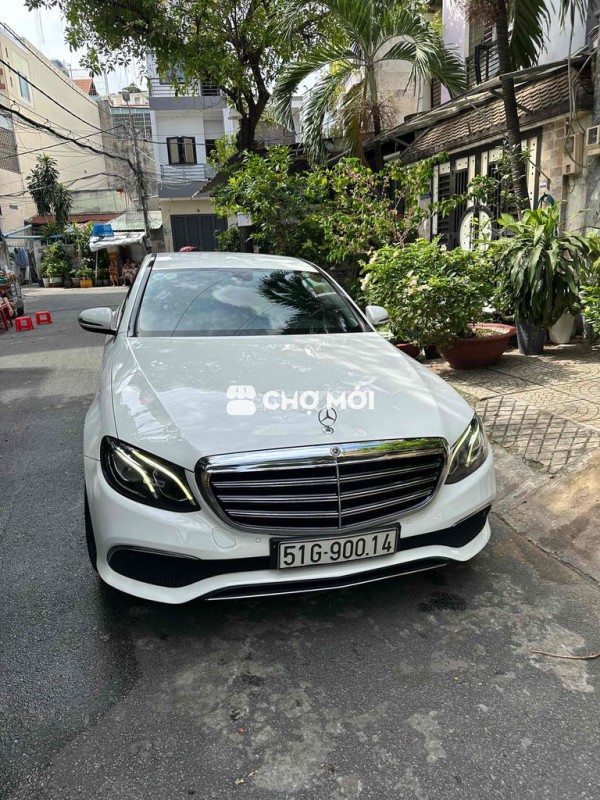 Mercedes Benz E Class 2018 E200 - 131000 km