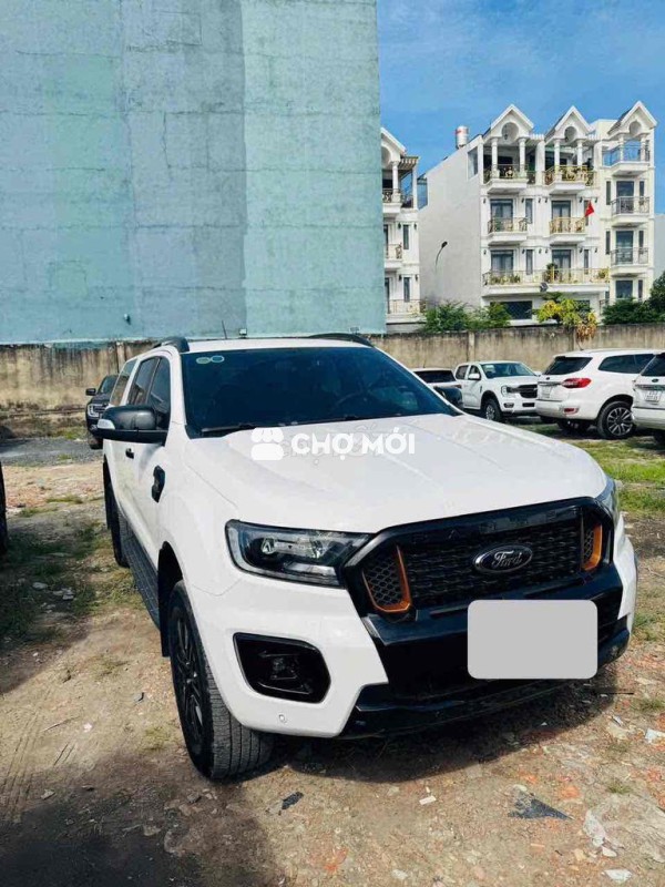 Bán Tải Wildtrak 2.0 2 cầu CTY XHĐ cao
