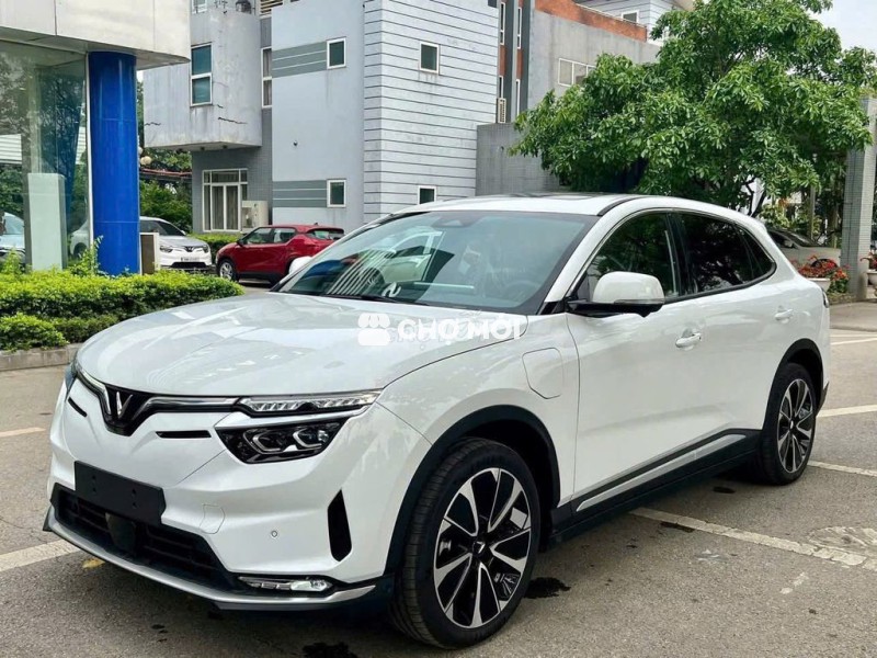 VinFast VF8 Plus