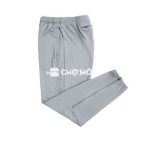 Quần chạy bộ nam Nike