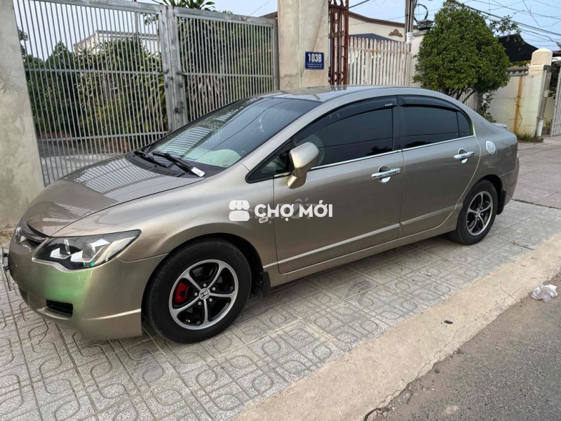 Honda Civic 2008 1.8 MT - 268000 km