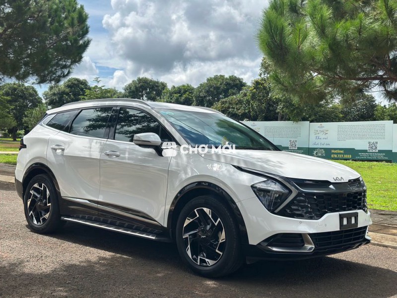 Kia Sportage 2022 2.0G Premium - 28000 km