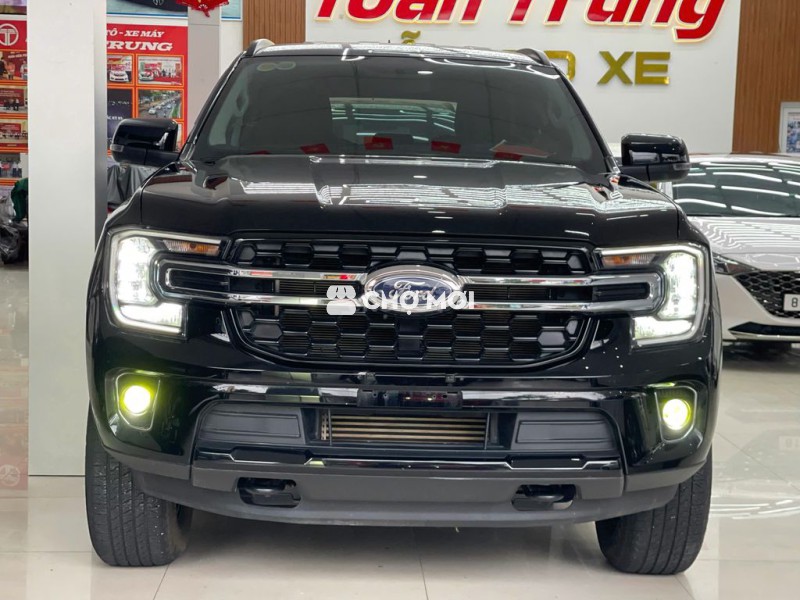 Ford Everest 2022 Ambiente 2.0L AT 4x2 - 35000 km