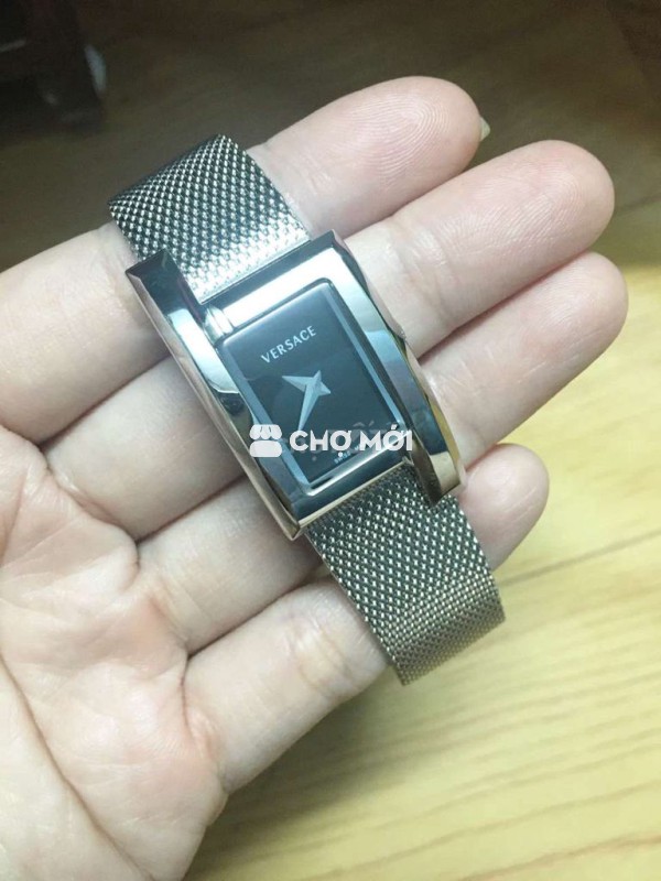 Đồng hồ VS nữ chính hãng
