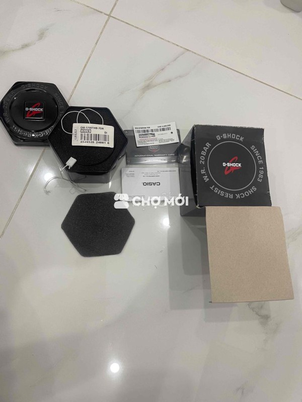Casio G-Shock DW-5700THB chính hãng full box 99%