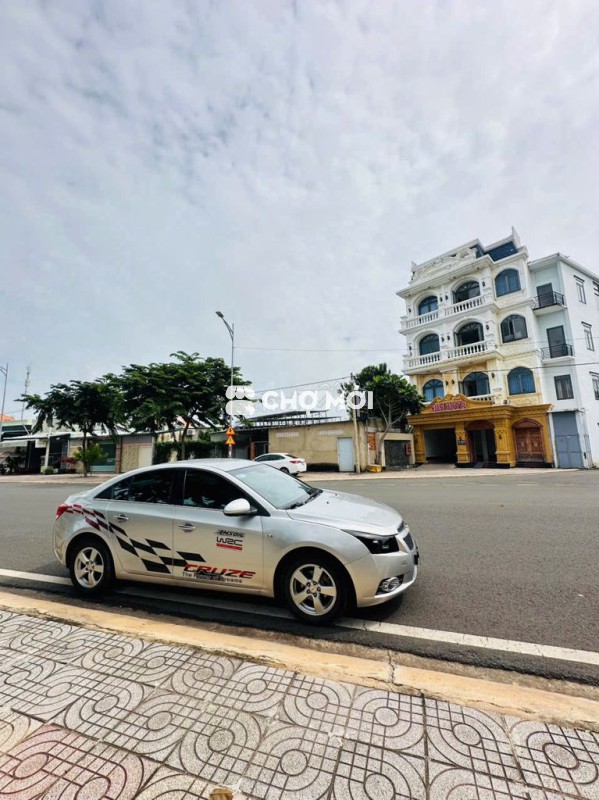 Cruze 2012 trùm mền - 010240 km