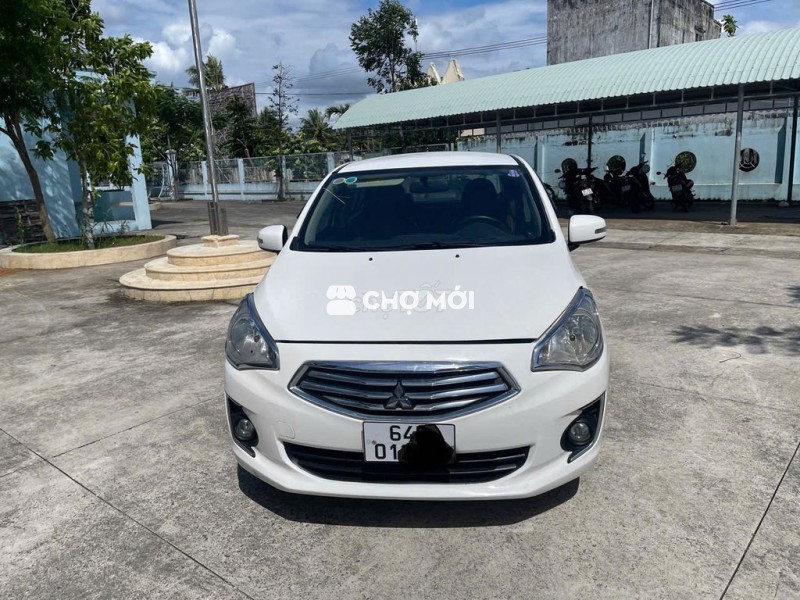 Xe 5cho mitsu atttage 2017 SỐ SÀN nhập thái