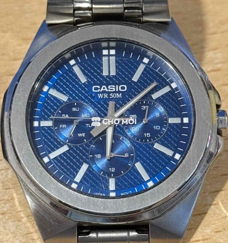 Đồng hồ Casio mặt xanh