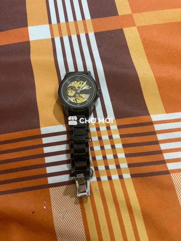 Đồng hồ tự động còn đẹp