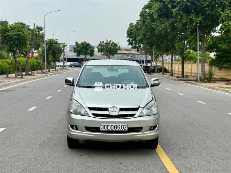 Toyota Innova 2007 G - 138000 km