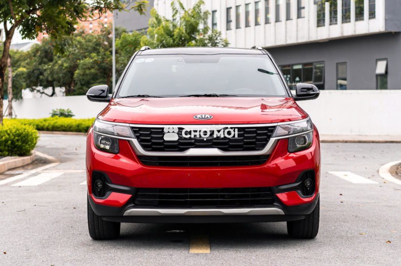 KIA Seltos Deluxe 2021 màu đỏ cực đẹp