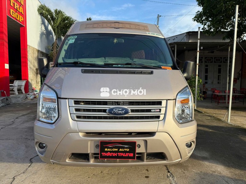 Ford Transit 2018 SVP xe chất máy zin về dùng ngay