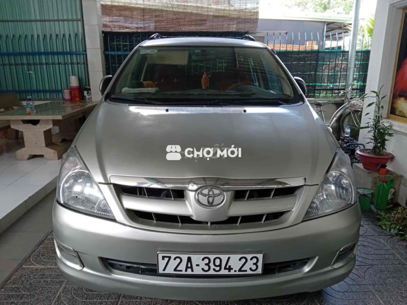 Toyota Innova 2008 G - 500000 km