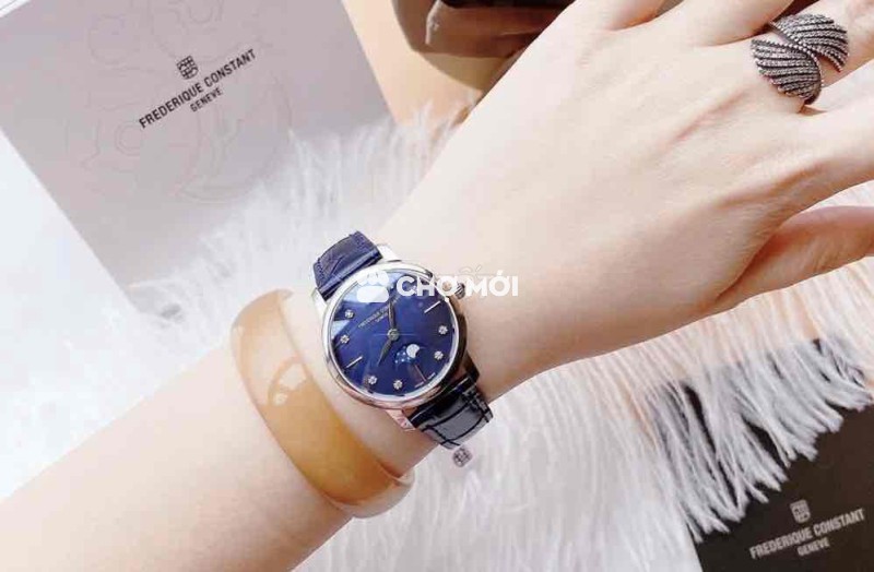 Frederique Constant lịch trăng sao cọc kim cương