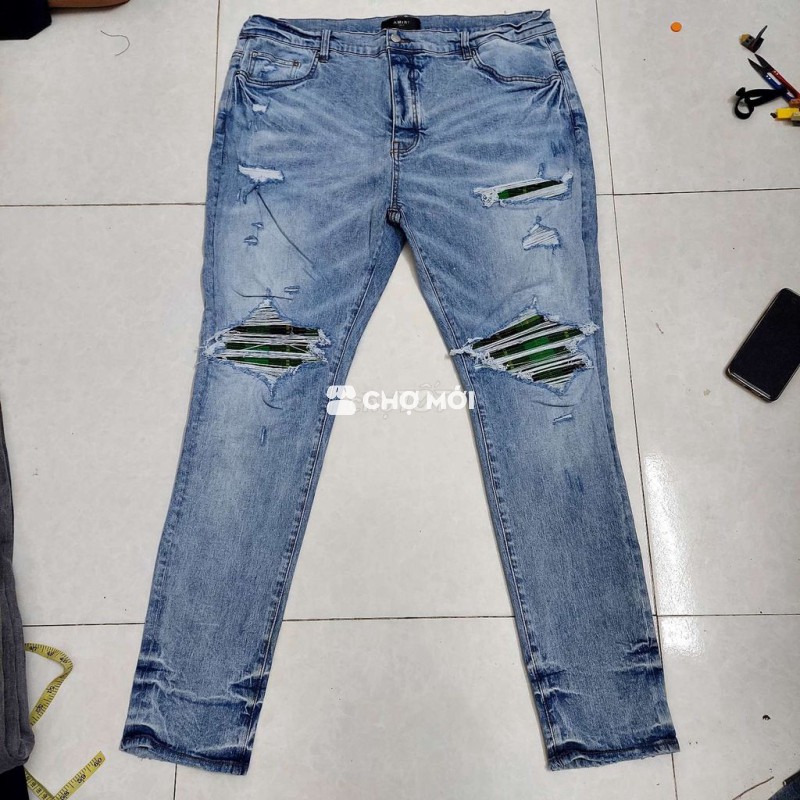 Quần jean AI  ,mi ri mới cao

Size  40