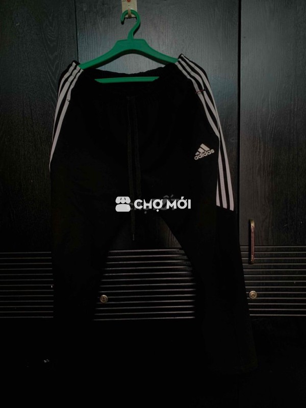 Quần thun dài Adidas