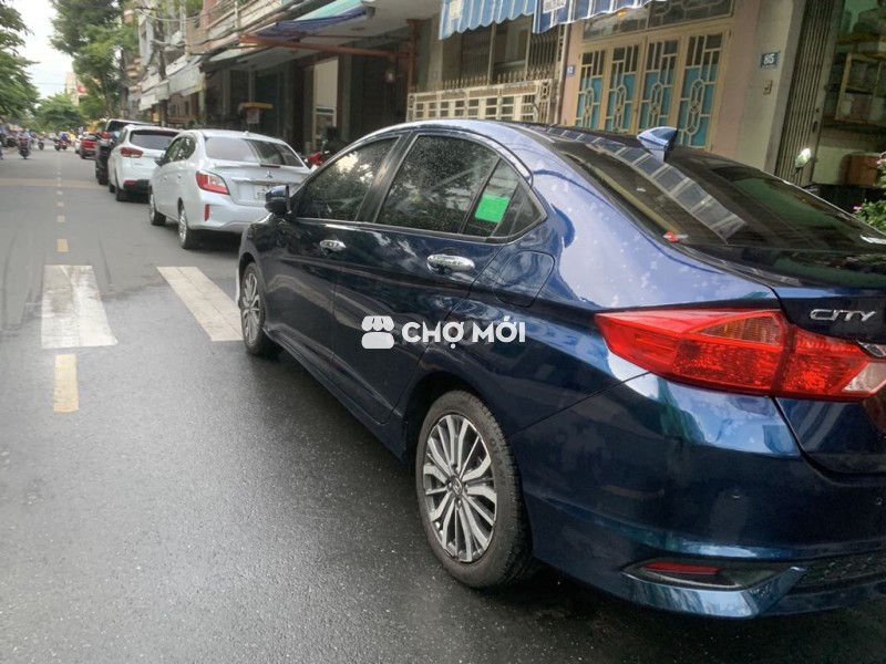 Xe Honda city Top mới đi 30.000 KM Màu xanh đen
