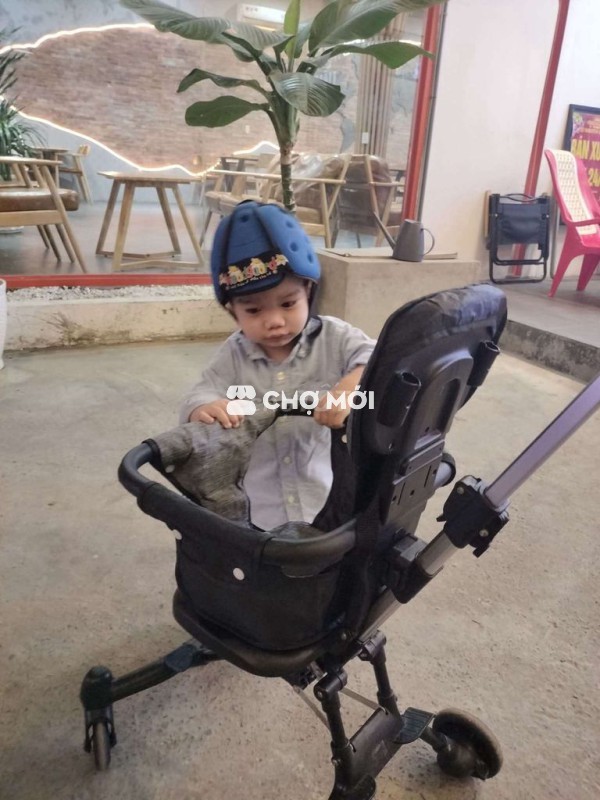 Xe đẩy gấp gọn