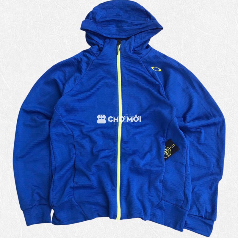 OAKLEY JACKET •