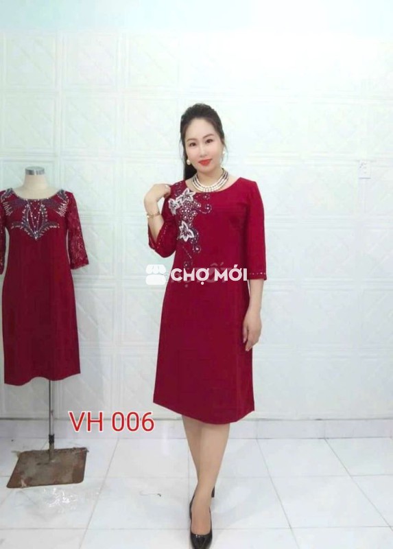 Đầm suông trung niên kết đá sang trọng VH006