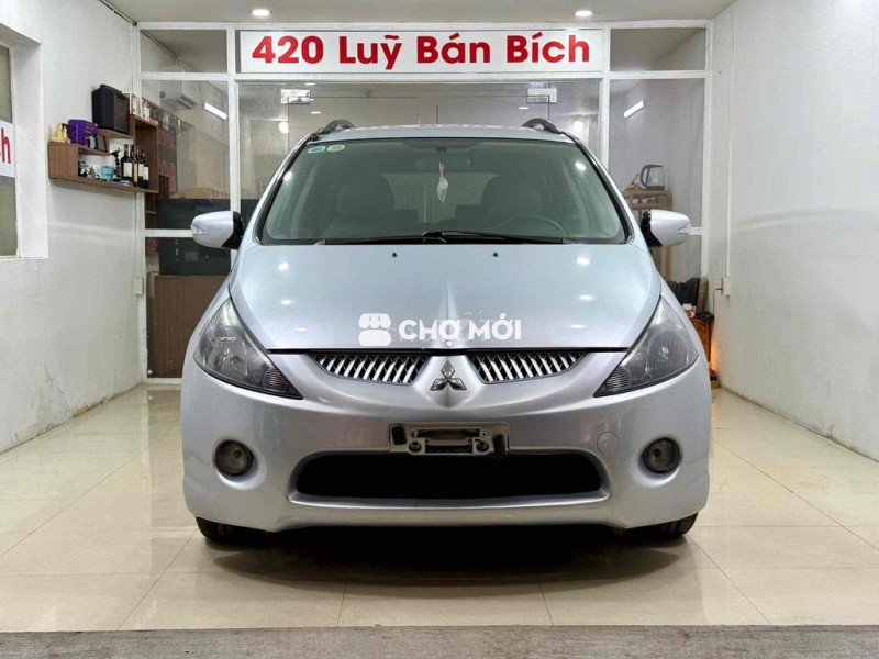 Mitsubishi Grandis 2005 2.4 AT - 120000 km