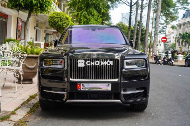 Siêu phẩm Rolls Royce Cullinan 2019 -10.000km