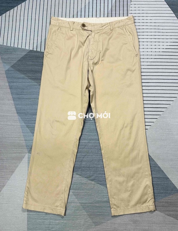 Lacoste size 32