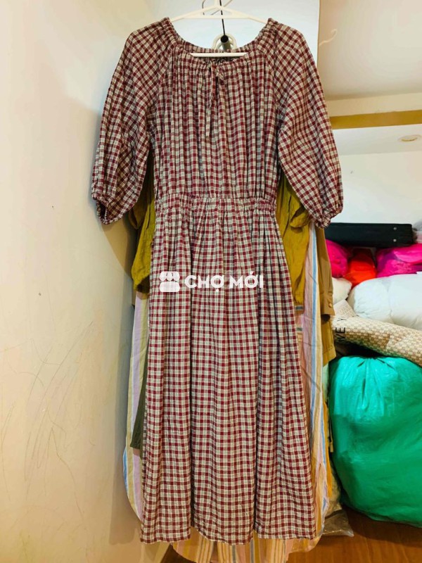 váy caro hồng đen vintage